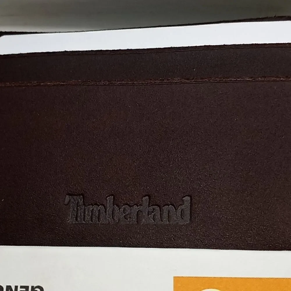 Men’s Timberland Delta Leather Flip Clip Wallet Bag